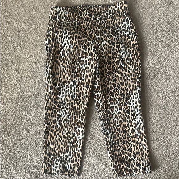 Attyre Leopard Pants! - Picture 3 of 8